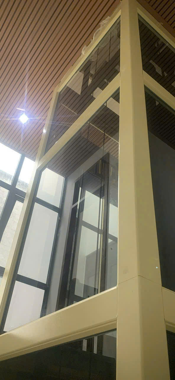 Báo giá thang máy 7 điểm dừng